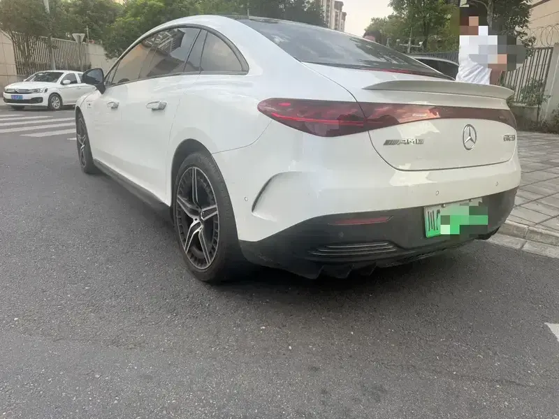 2023 Mercedes-Benz EQE AMG с пробегом 19 000 км