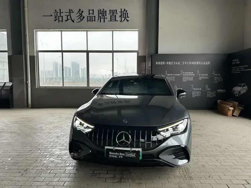 2023 Mercedes-Benz EQE AMG с пробегом 30 000 км