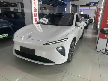 Nio ET7