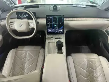 2024 Nio ET7 с пробегом 62 000 км