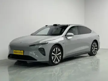 Nio ET7