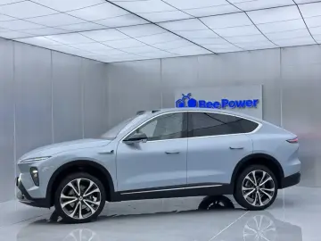 2023 Nio EC7 с пробегом 25 100 км