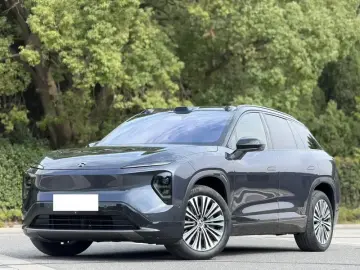 Nio ES7