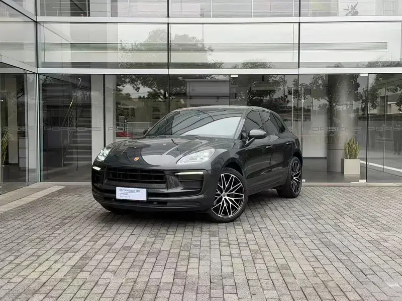 2023 Porsche Macan с пробегом 29 000 км