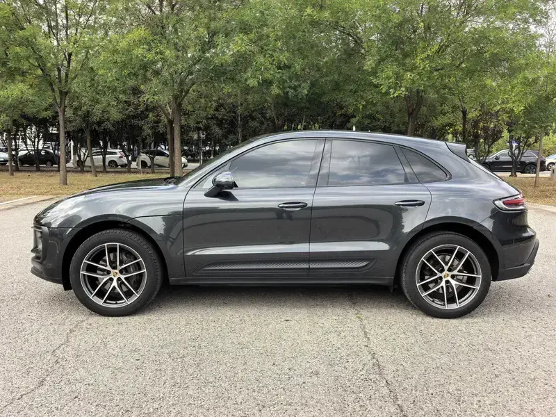 2022 Porsche Macan с пробегом 39 000 км