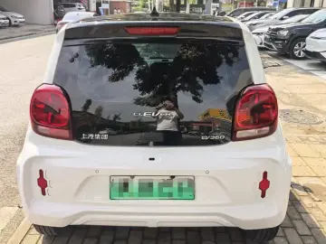 2022 Roewe Clever с пробегом 27 000 км