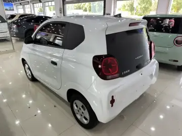 2021 Roewe Clever с пробегом 42 000 км