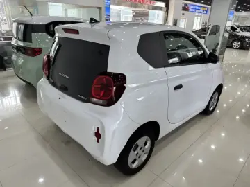 2021 Roewe Clever с пробегом 42 000 км