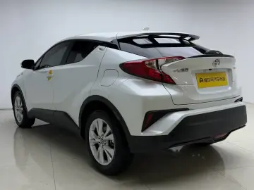 2021 Toyota Izoa с пробегом 20 400 км
