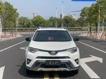 2018 Toyota RAV4 с пробегом 209 000 км