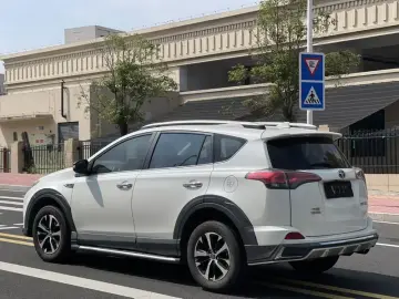 2018 Toyota RAV4 с пробегом 209 000 км