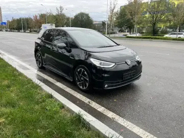 2023 Volkswagen ID.3 с пробегом 48 000 км