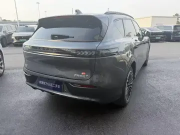 2025 Voyah Free с пробегом 9 000 км