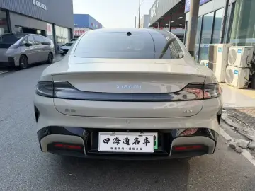 2024 Xiaomi SU7 с пробегом 7 000 км