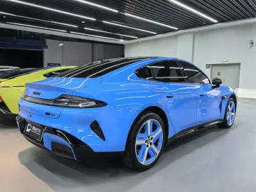 2026 Xiaomi SU7 с пробегом 19 000 км