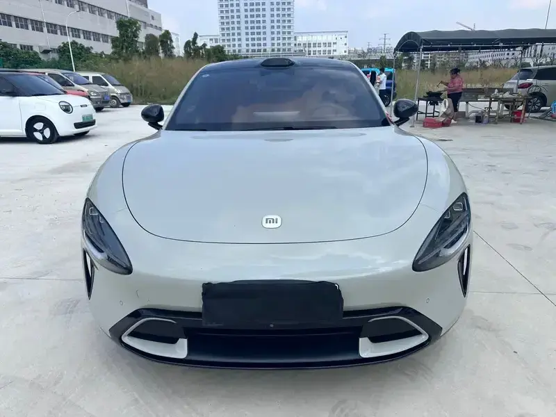 2024 Xiaomi SU7 с пробегом 44 000 км