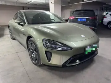 2024 Xiaomi SU7 с пробегом 19 000 км