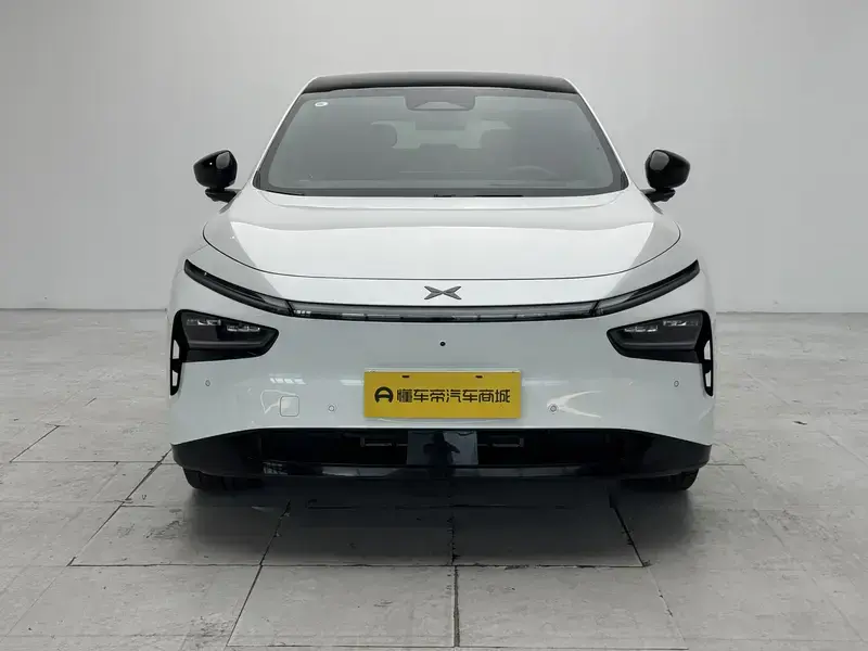 2025 Xpeng G7 с пробегом 3 400 км