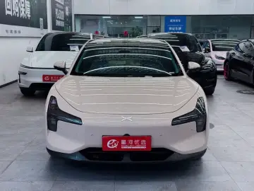 2024 Xpeng Mona M03 с пробегом 36 000 км