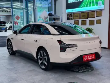 2024 Xpeng Mona M03 с пробегом 36 000 км