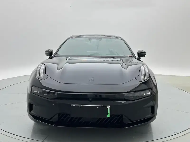 2023 Zeekr 001 с пробегом 52 000 км