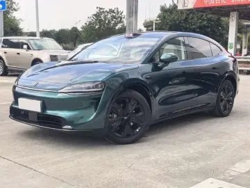 Luxeed R7