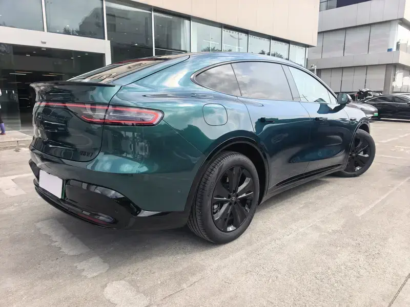 2026 Luxeed R7 с пробегом 9 000 км