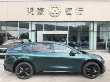 2026 Luxeed R7 с пробегом 9 000 км