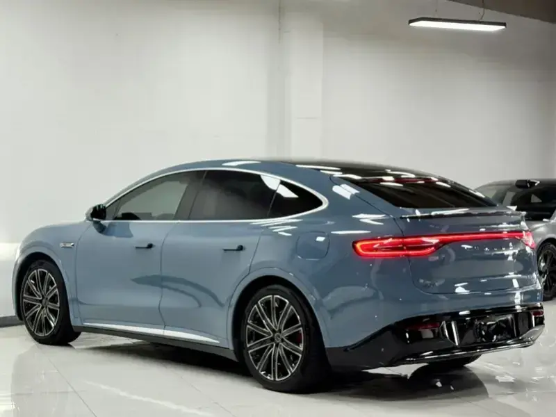2024 Luxeed R7 с пробегом 30 000 км