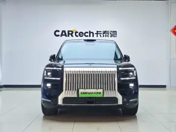 2025 Zeekr 9X с пробегом 13 000 км