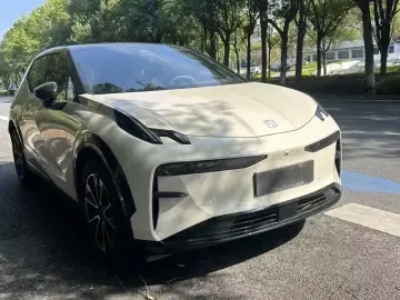 2024 Zeekr X с пробегом 20 000 км