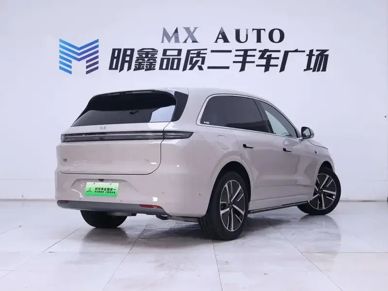 2024 Li Auto (Lixiang) L6 с пробегом 35 500 км