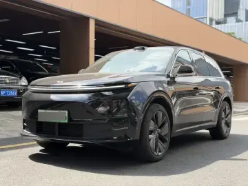 Li Auto (Lixiang) L6