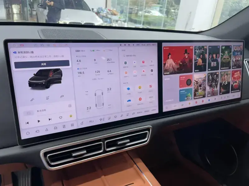 2025 Li Auto (Lixiang) L6 с пробегом 35 000 км