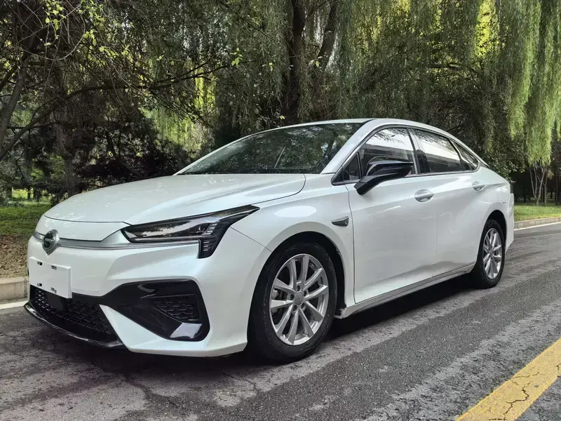 2023 Aion S с пробегом 53 000 км
