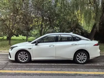 2023 Aion S с пробегом 53 000 км