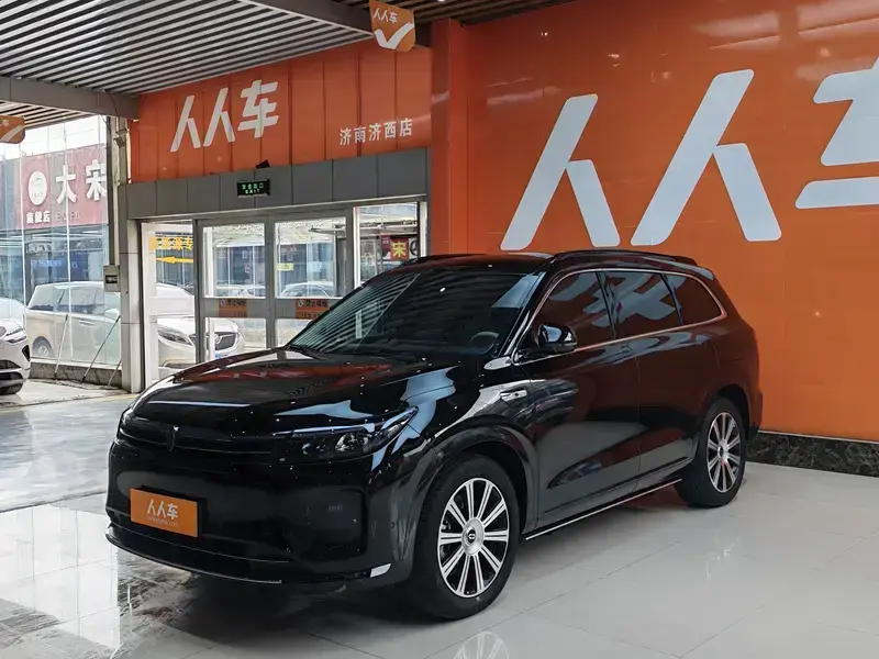 2024 Aito M7 с пробегом 38 000 км