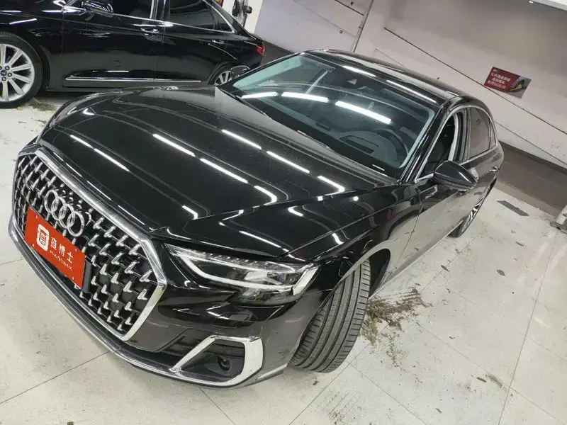 2023 Audi A8 с пробегом 48 000 км