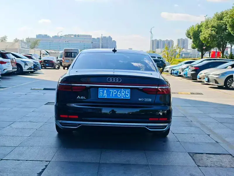 2021 Audi A8 с пробегом 54 000 км