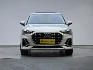 2021 Audi Q3 с пробегом 49 800 км