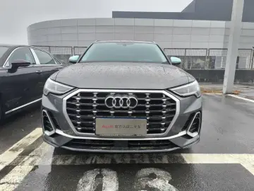2021 Audi Q3 с пробегом 106 000 км