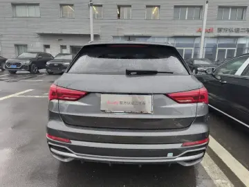 2021 Audi Q3 с пробегом 106 000 км