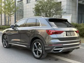 2022 Audi Q3 с пробегом 45 000 км