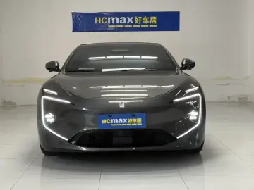 2025 Avatr 12 с пробегом 21 000 км