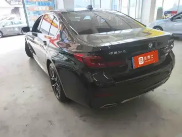 2023 BMW 5 серии с пробегом 21 000 км