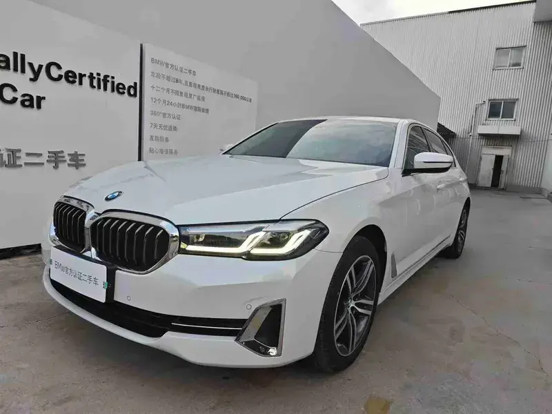 2023 BMW 5 серии с пробегом 38 000 км