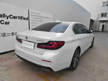 2023 BMW 5 серии с пробегом 38 000 км