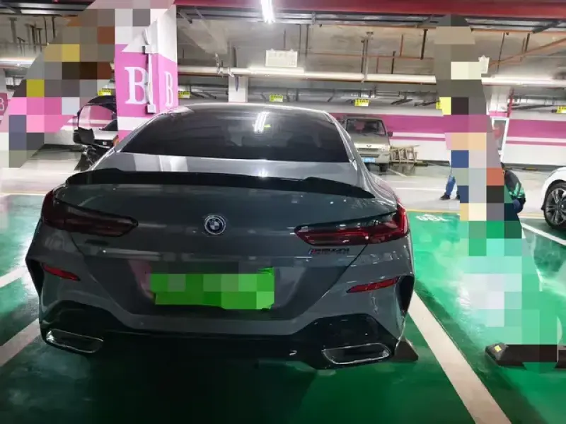 2022 BMW 8 серии с пробегом 11 000 км