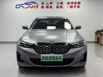 2025 BMW i3 с пробегом 60 000 км