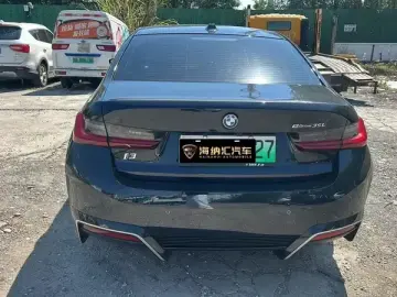2023 BMW i3 с пробегом 28 000 км